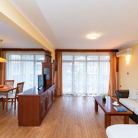 Complex Severina * Slantchev Briag