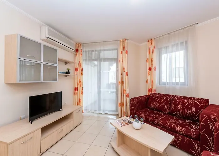 Complex Severina 公寓 阳光海滩